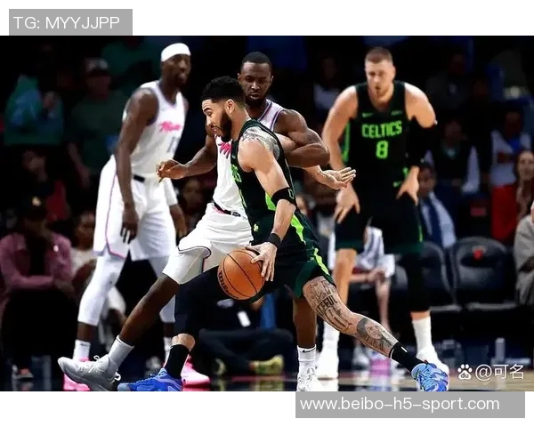 勇士与热火积极探讨维金斯交易可能性引发关注